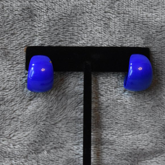 Vintage Jewelry - 🔥 3/$15 Vintage 80's Small Blue Hoop Earrings
